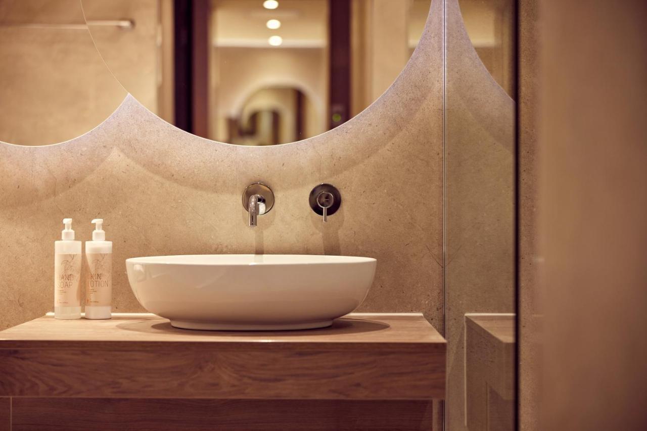 Van Der Valk Hotel ホリンヘム エクステリア 写真